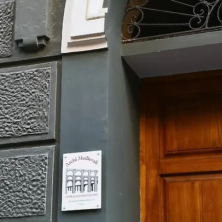 Archi Medievali Сasa de vacaciones Salerno